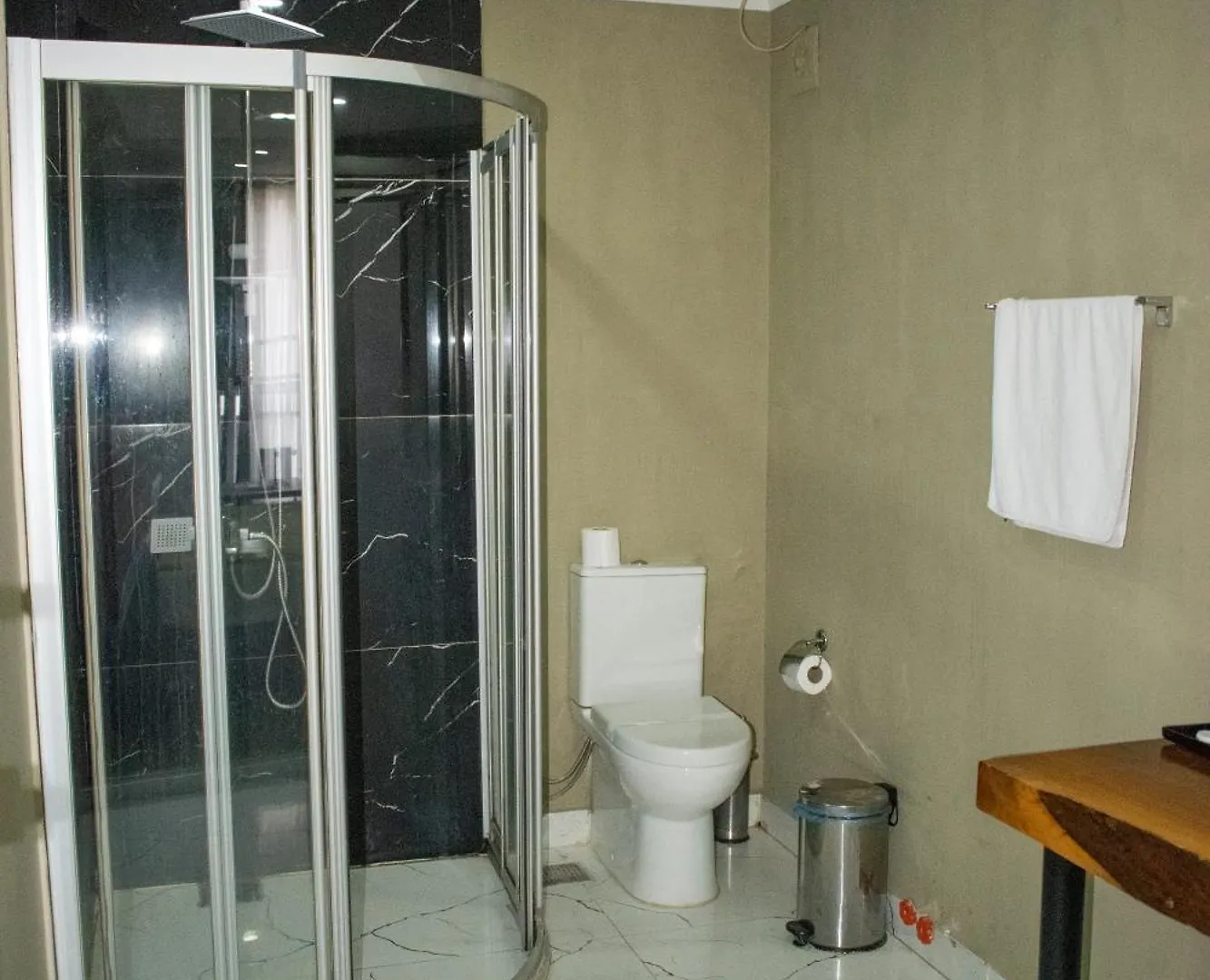 Centrum Hotel Άγκυρα 0*,